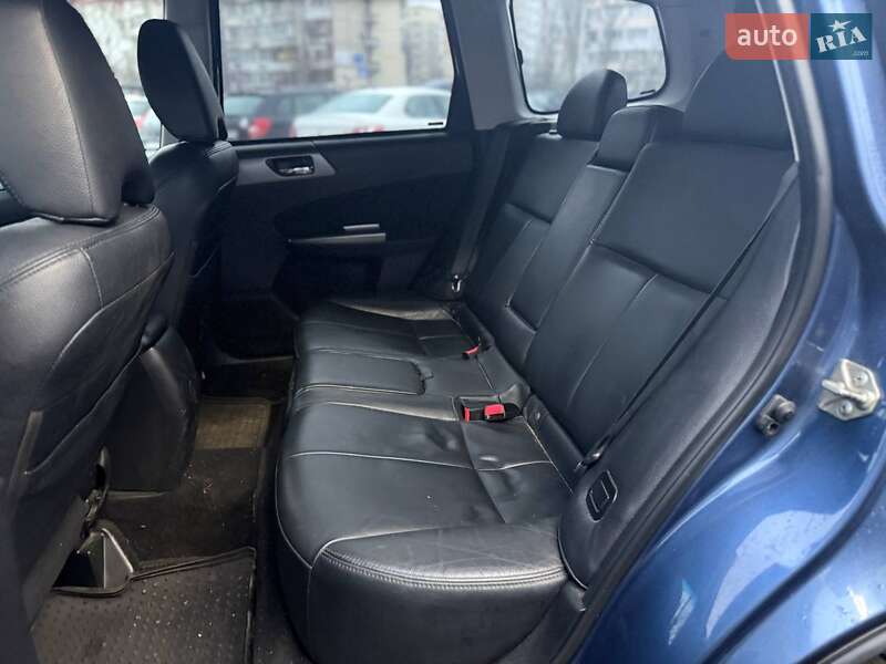 Позашляховик / Кросовер Subaru Forester 2012 в Києві фото 10 Позашляховик / Кросовер Subaru Forester 2012 в Києві