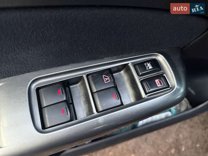 Позашляховик / Кросовер Subaru Forester 2012 в Києві фото 15 Позашляховик / Кросовер Subaru Forester 2012 в Києві