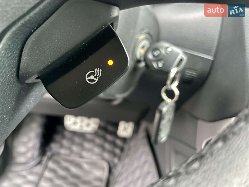 Внедорожник / Кроссовер Subaru Forester 2017 в Днепре