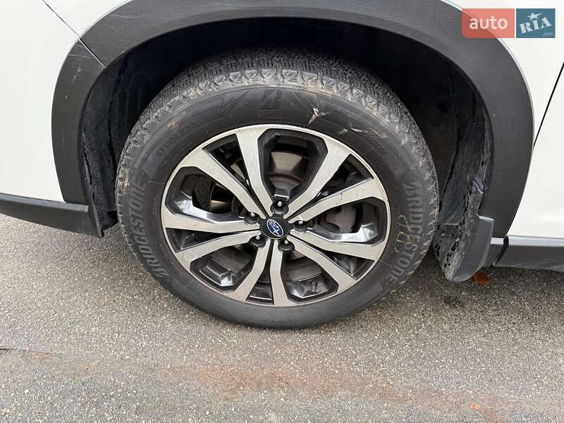 Позашляховик / Кросовер Subaru Forester 2018 в Києві