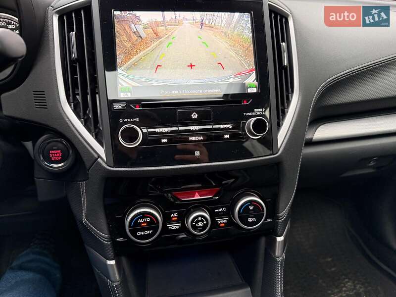 Позашляховик / Кросовер Subaru Forester 2018 в Києві