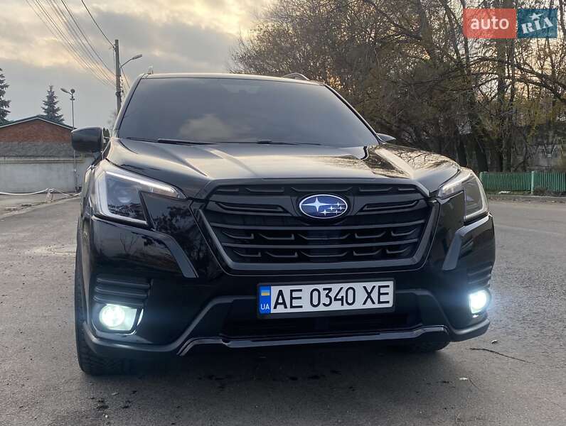 Позашляховик / Кросовер Subaru Forester 2018 в Дніпрі