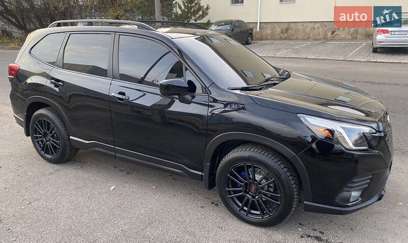 Позашляховик / Кросовер Subaru Forester 2018 в Дніпрі