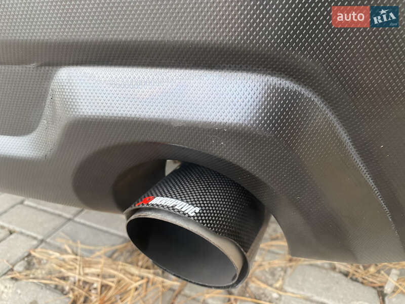 Позашляховик / Кросовер Subaru Forester 2018 в Дніпрі