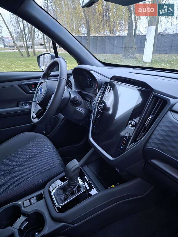 Позашляховик / Кросовер Subaru Forester 2024 в Києві