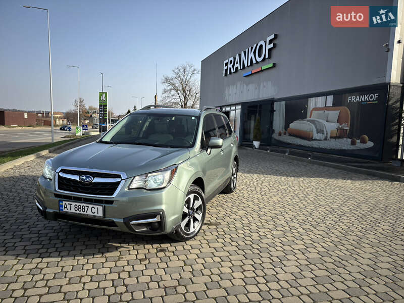Внедорожник / Кроссовер Subaru Forester 2016 в Ивано-Франковске