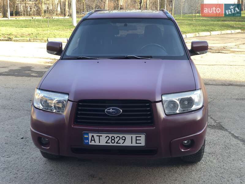 Внедорожник / Кроссовер Subaru Forester 2006 в Ивано-Франковске