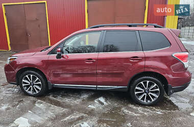 Внедорожник / Кроссовер Subaru Forester 2016 в Коростышеве