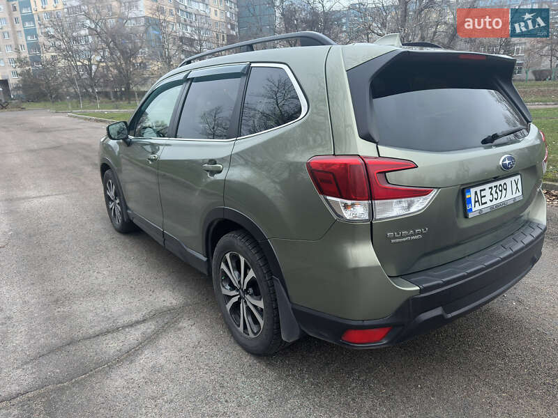Внедорожник / Кроссовер Subaru Forester 2019 в Днепре