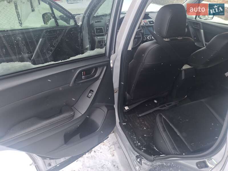 Позашляховик / Кросовер Subaru Forester 2016 в Ніжині фото 12 Позашляховик / Кросовер Subaru Forester 2016 в Ніжині
