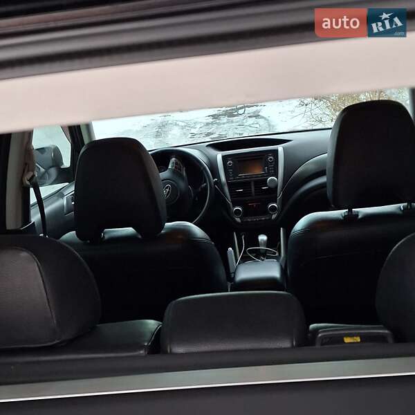 Позашляховик / Кросовер Subaru Forester 2011 в Хмельницькому