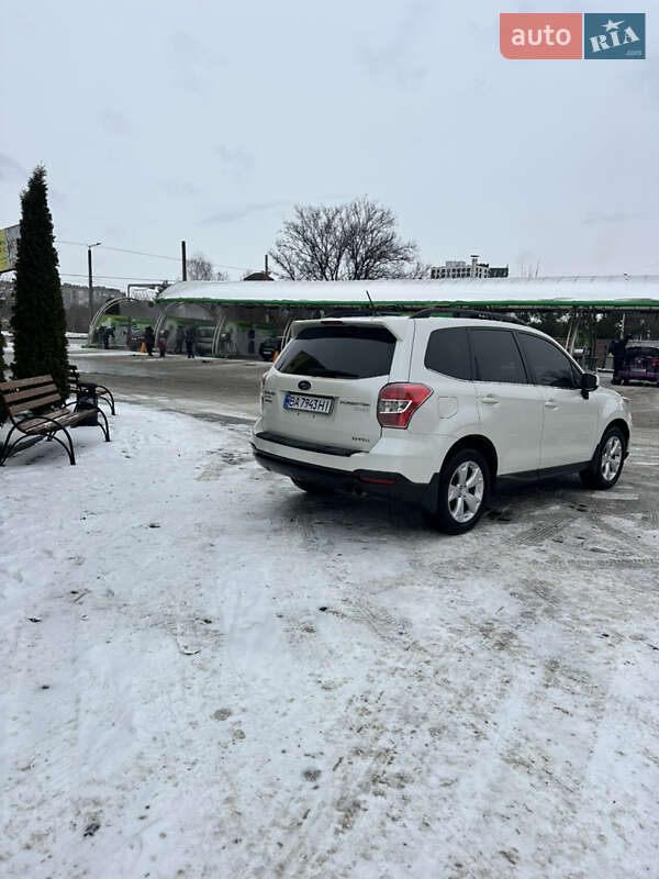 Внедорожник / Кроссовер Subaru Forester 2013 в Кропивницком