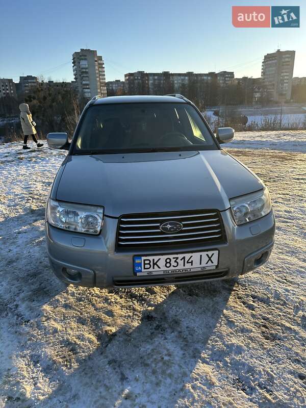 Внедорожник / Кроссовер Subaru Forester 2007 в Ровно