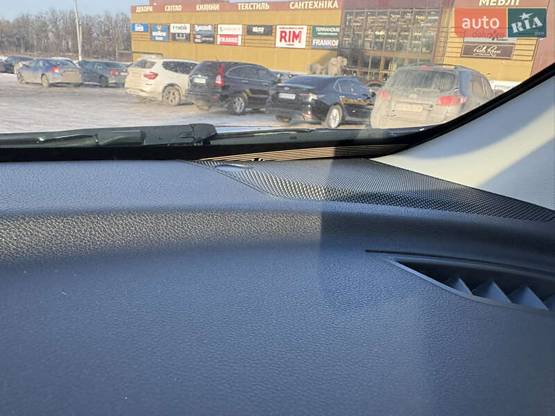 Внедорожник / Кроссовер Subaru Forester 2019 в Львове