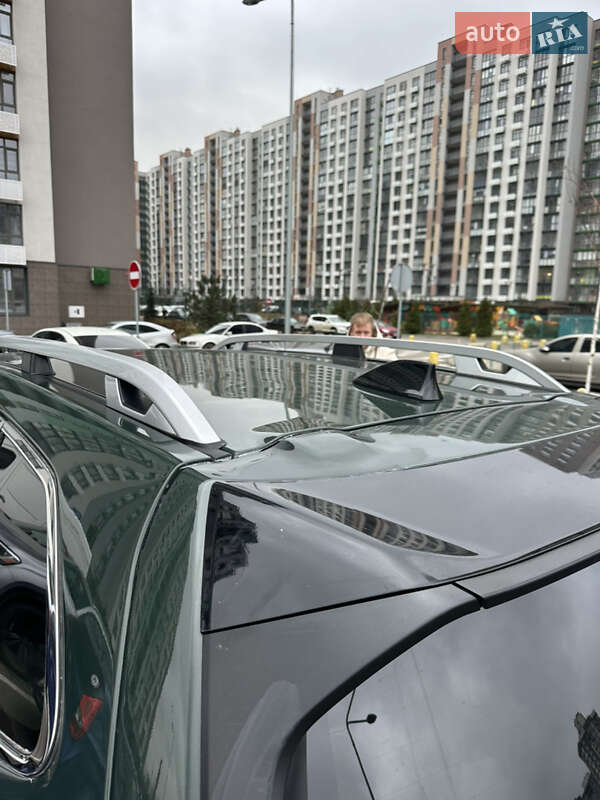 Внедорожник / Кроссовер Subaru Forester 2023 в Киеве