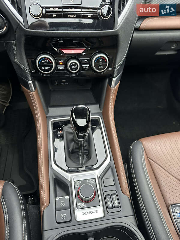 Внедорожник / Кроссовер Subaru Forester 2023 в Киеве