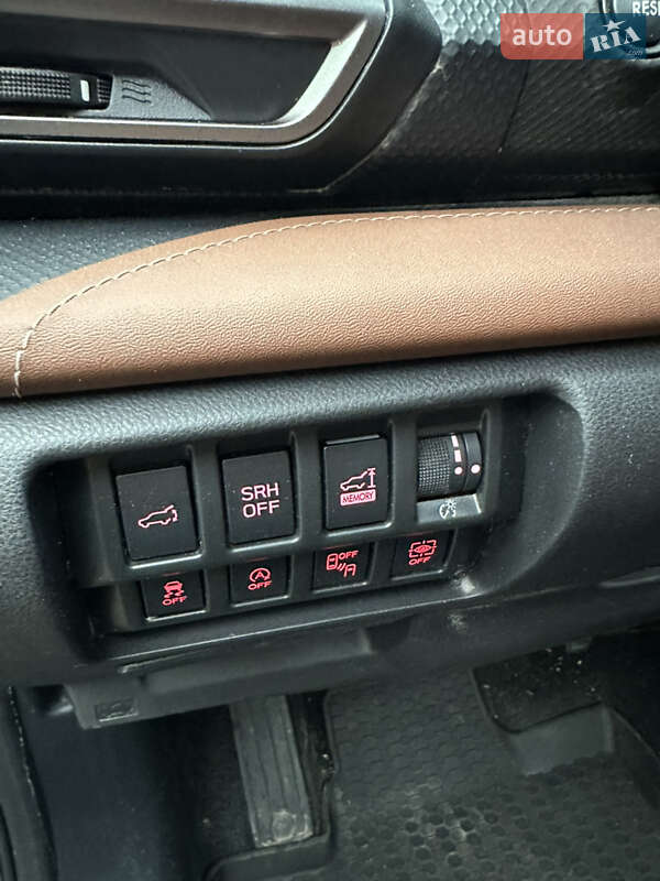 Внедорожник / Кроссовер Subaru Forester 2023 в Киеве