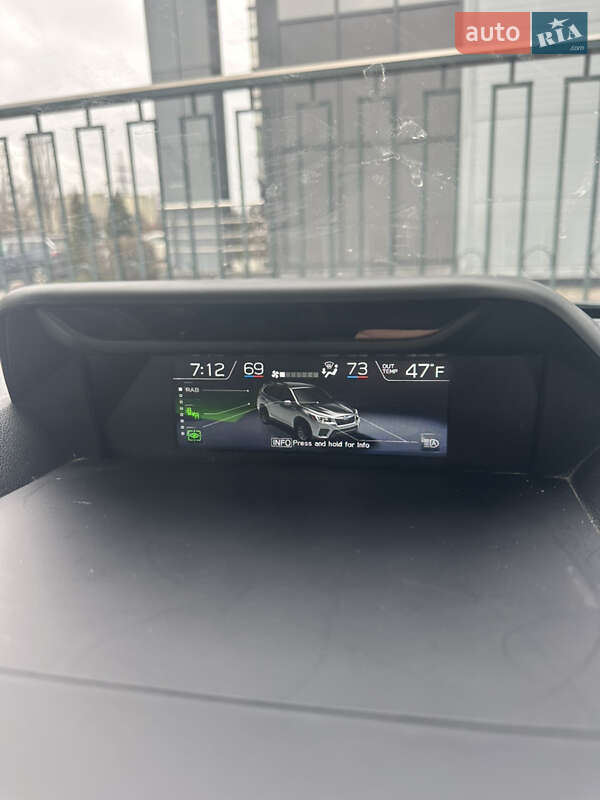 Внедорожник / Кроссовер Subaru Forester 2023 в Киеве