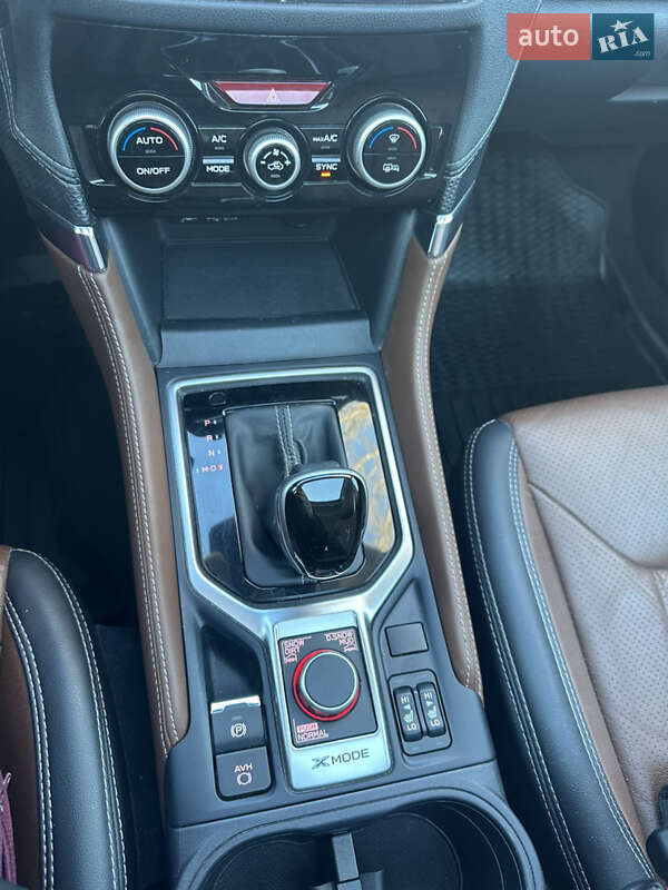 Внедорожник / Кроссовер Subaru Forester 2023 в Киеве