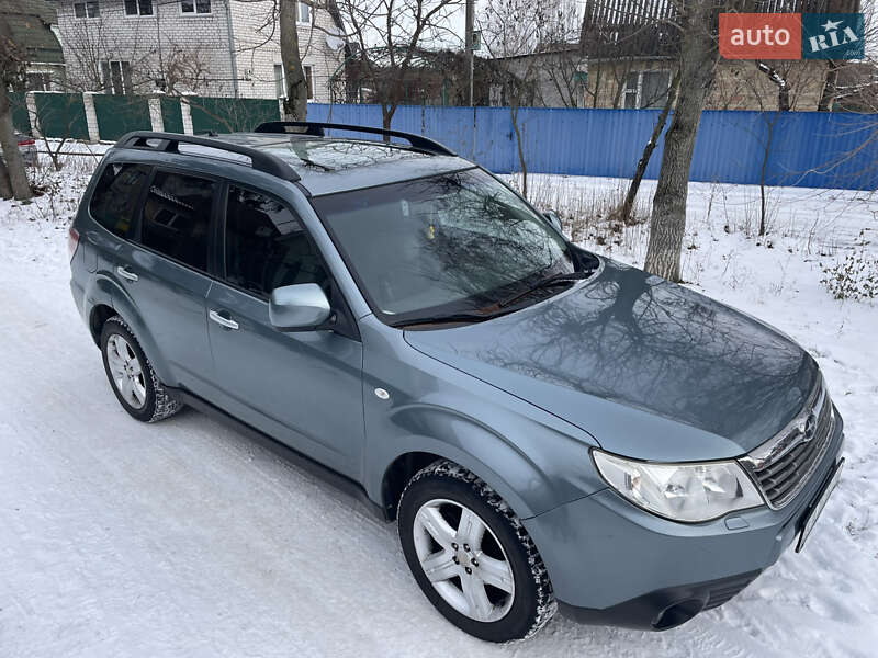 Позашляховик / Кросовер Subaru Forester 2008 в Києві