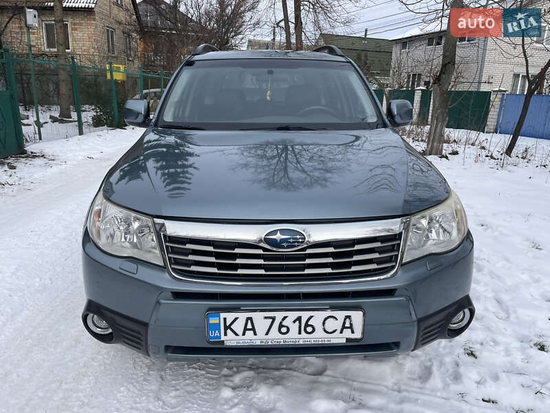 Позашляховик / Кросовер Subaru Forester 2008 в Києві