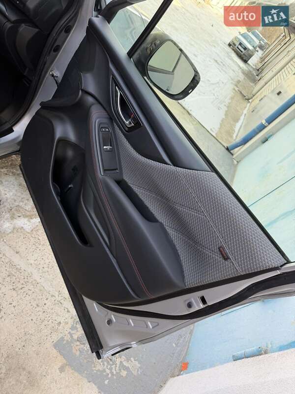 Внедорожник / Кроссовер Subaru Forester 2023 в Львове