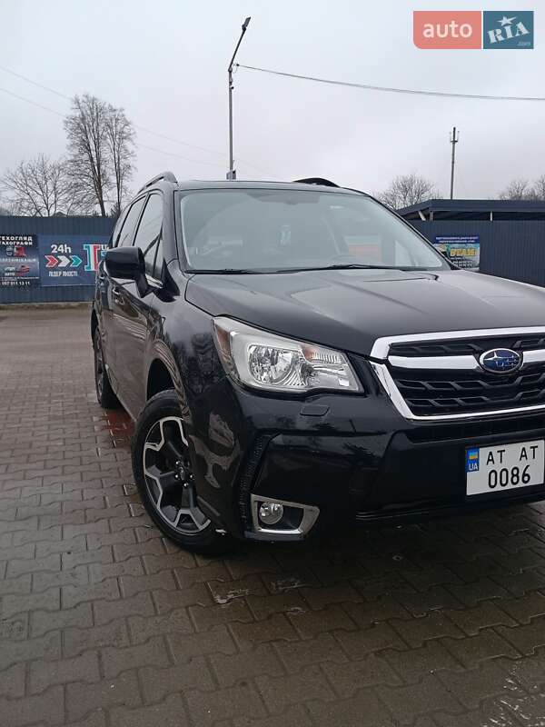 Внедорожник / Кроссовер Subaru Forester 2016 в Снятине