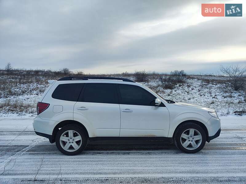 Subaru Forester 2011