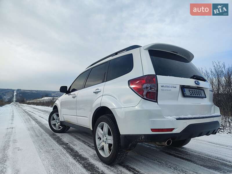 Внедорожник / Кроссовер Subaru Forester 2011 в Любашевке