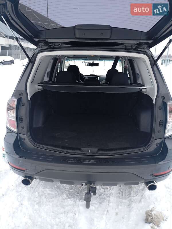 Внедорожник / Кроссовер Subaru Forester 2012 в Львове