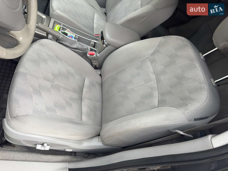 Внедорожник / Кроссовер Subaru Forester 2010 в Львове