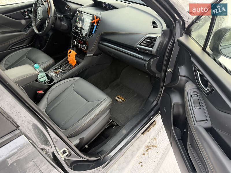 Внедорожник / Кроссовер Subaru Forester 2022 в Сумах