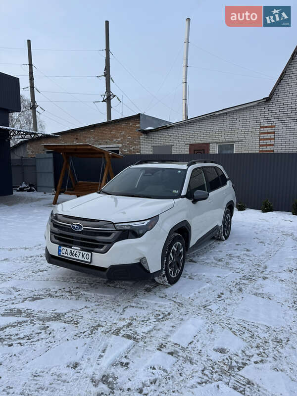 Внедорожник / Кроссовер Subaru Forester 2024 в Черкассах