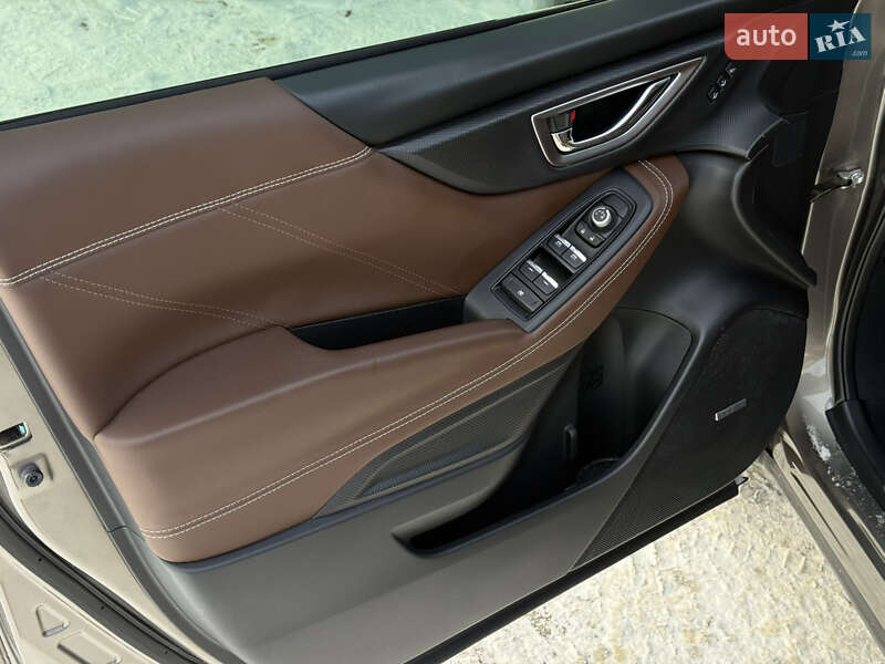 Внедорожник / Кроссовер Subaru Forester 2019 в Харькове