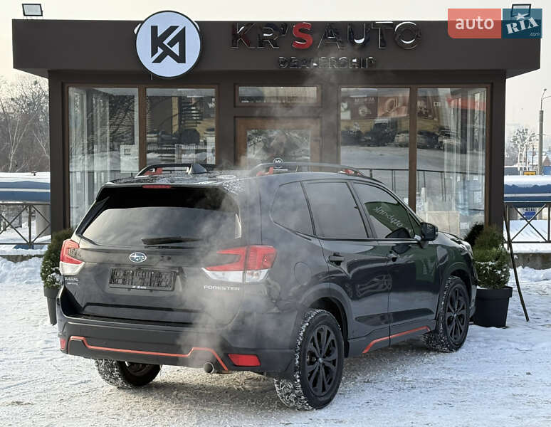 Внедорожник / Кроссовер Subaru Forester 2018 в Харькове