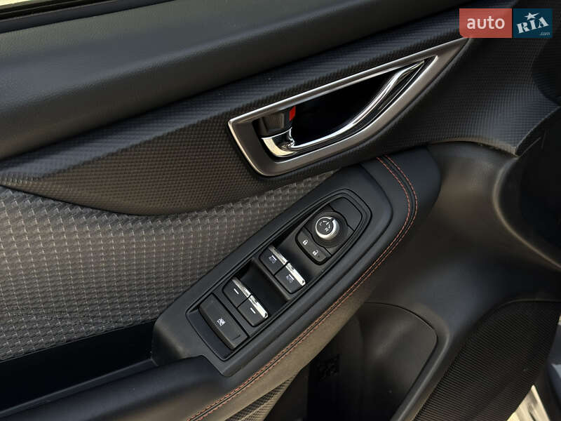 Внедорожник / Кроссовер Subaru Forester 2018 в Харькове