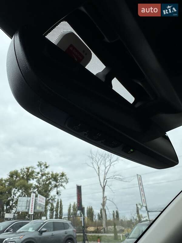 Внедорожник / Кроссовер Subaru Forester 2022 в Белогородке