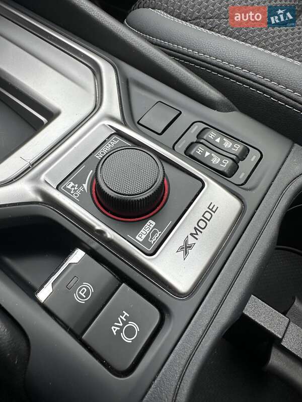 Внедорожник / Кроссовер Subaru Forester 2022 в Белогородке