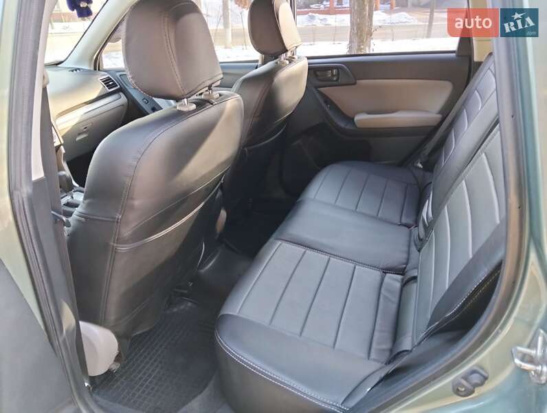 Внедорожник / Кроссовер Subaru Forester 2015 в Сумах