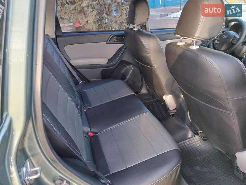 Внедорожник / Кроссовер Subaru Forester 2015 в Сумах