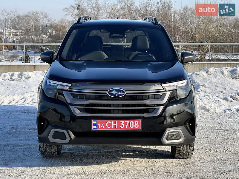 Внедорожник / Кроссовер Subaru Forester 2024 в Киеве
