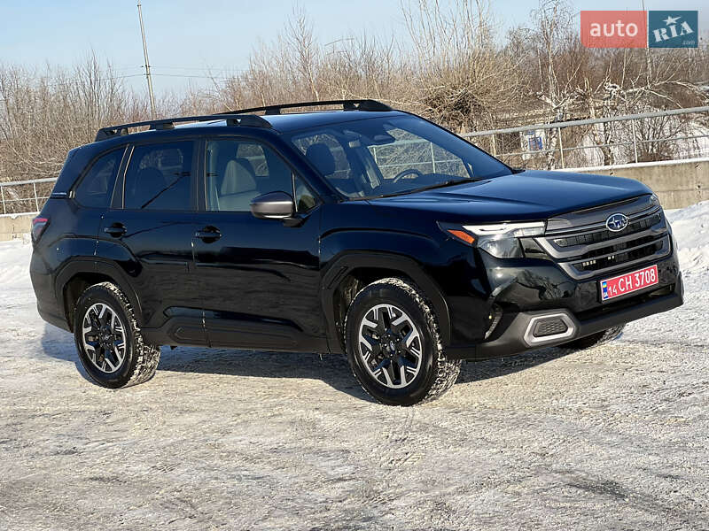 Внедорожник / Кроссовер Subaru Forester 2024 в Киеве