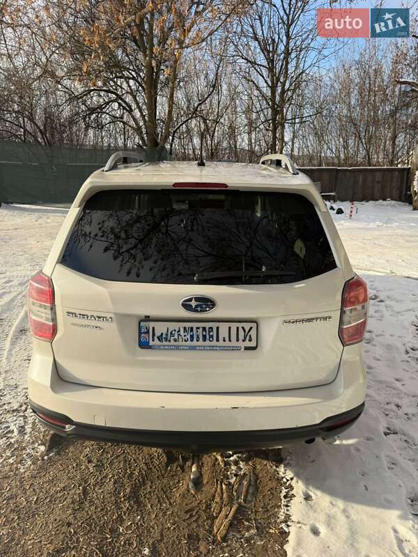 Внедорожник / Кроссовер Subaru Forester 2014 в Краматорске