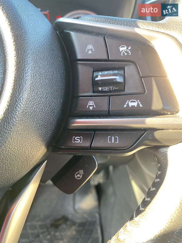 Позашляховик / Кросовер Subaru Forester 2018 в Полтаві