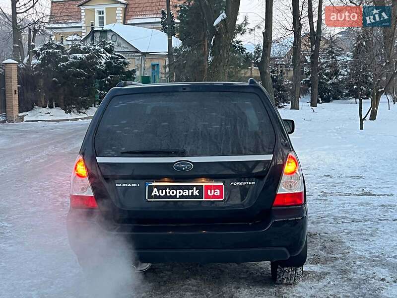 Позашляховик / Кросовер Subaru Forester 2006 в Києві