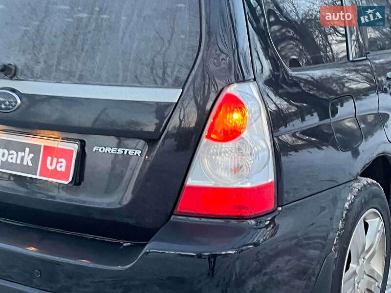 Позашляховик / Кросовер Subaru Forester 2006 в Києві