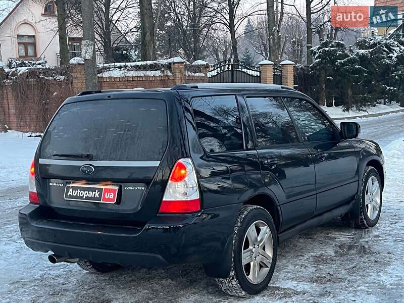 Позашляховик / Кросовер Subaru Forester 2006 в Києві