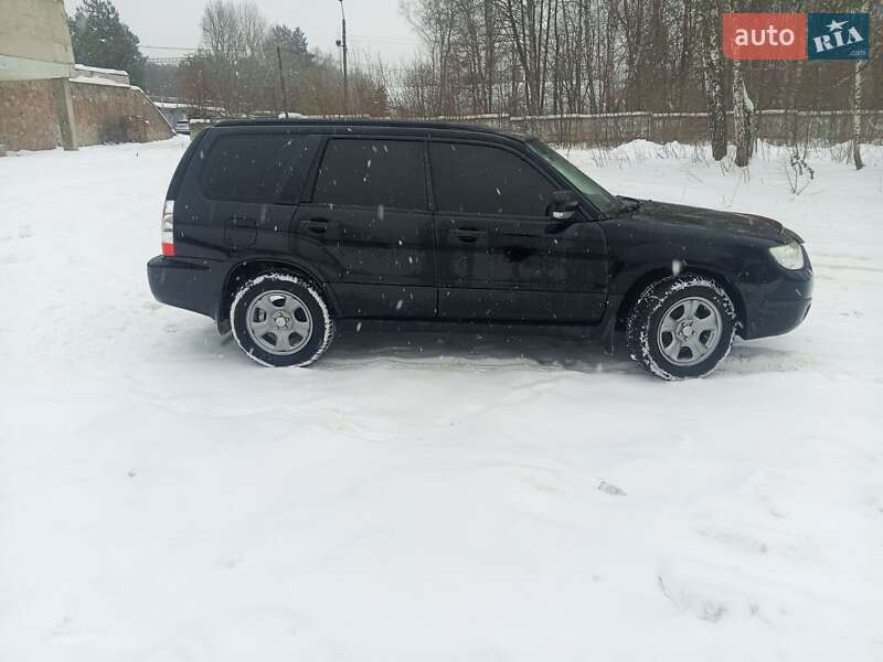 Позашляховик / Кросовер Subaru Forester 2007 в Новояворівську