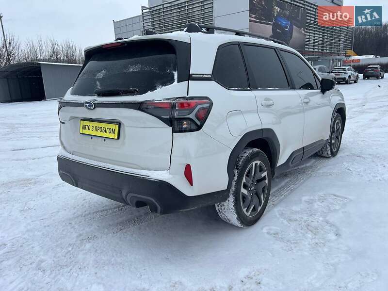 Позашляховик / Кросовер Subaru Forester 2024 в Полтаві