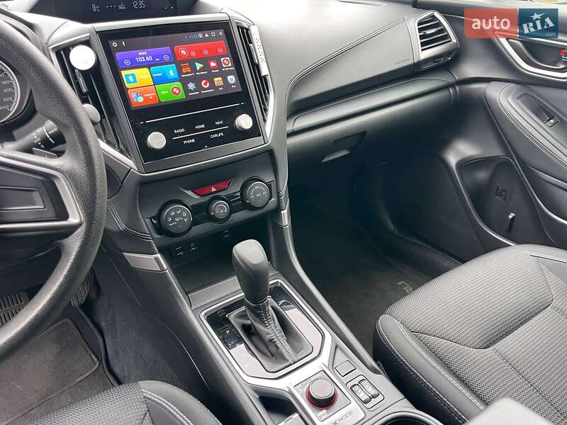 Позашляховик / Кросовер Subaru Forester 2020 в Києві